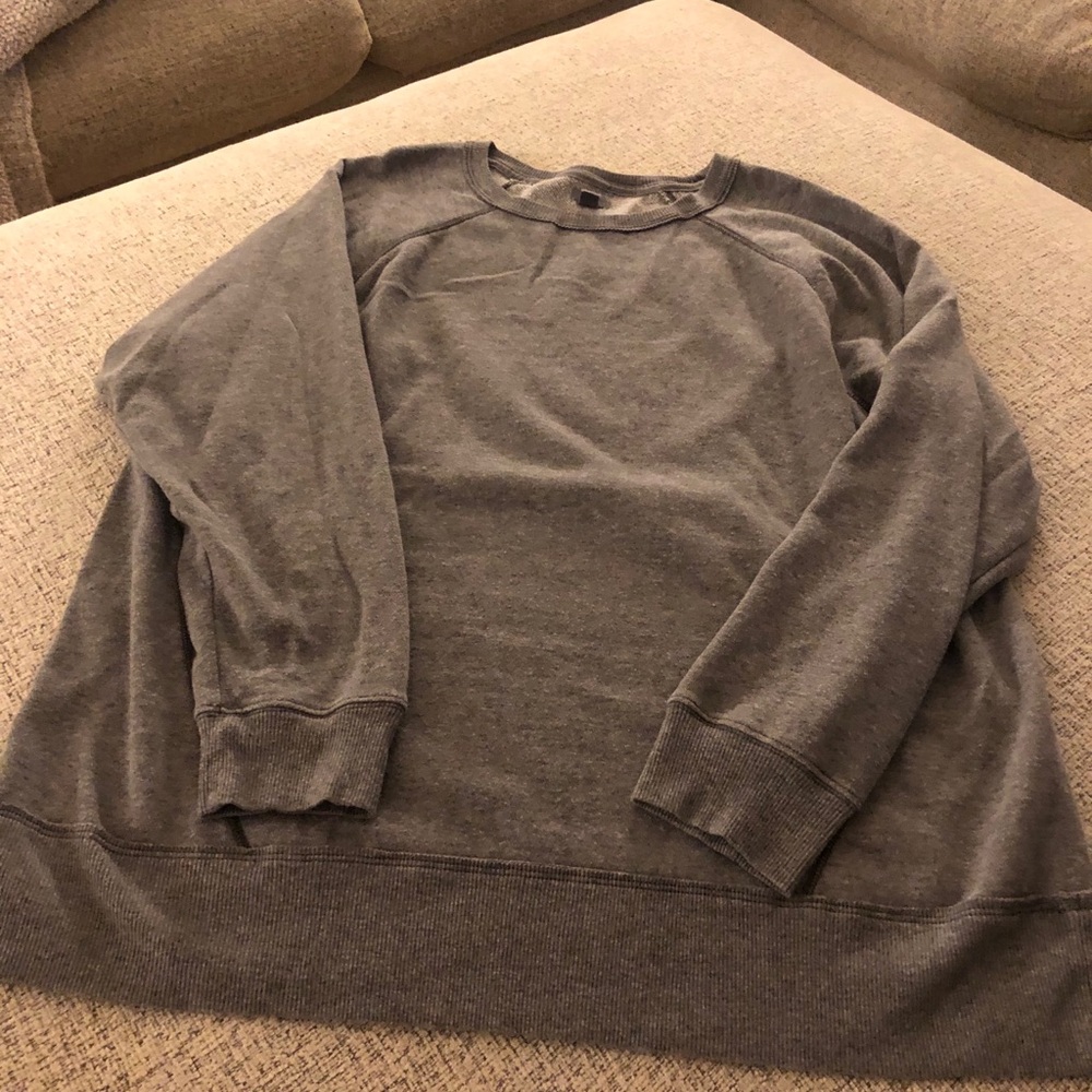 Arie Grey crew sweatshirt
